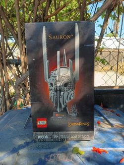 LEGO Icons Sauron Lord of the Rings Set 11373