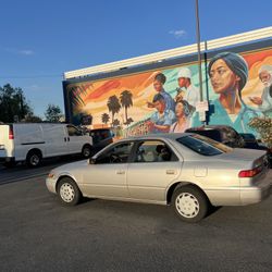1999 Toyota Camry