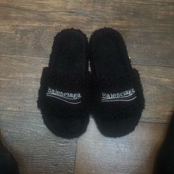 Balenciaga Men's Black Slides