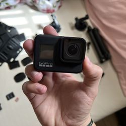 GoPro Hero 8 With Accessories 
