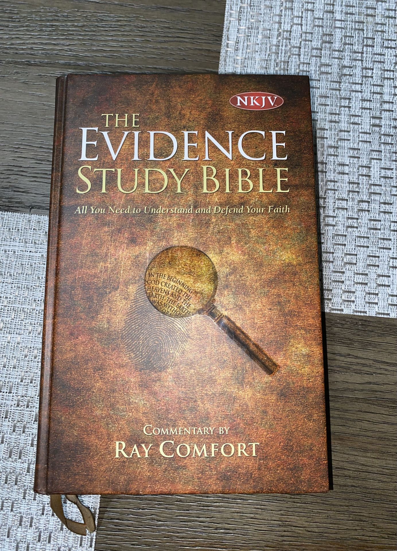 The Evidence Study Bible NKJV Commentary By Ray Comfort