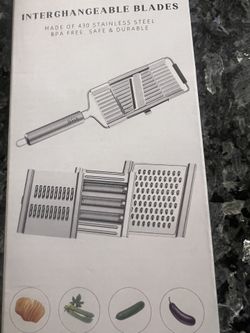 Vegetable/ Cheese Chopper And Grater