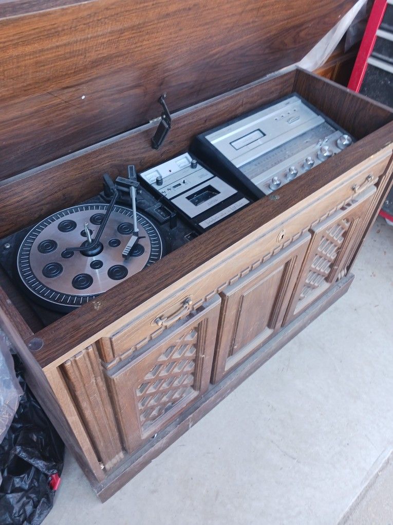 Antique Stereo