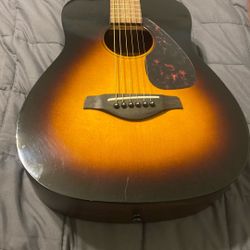 Yamaha FG Junior Acoustic Guitar
