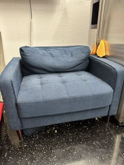 Blue accent chair