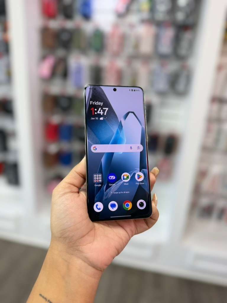 One Plus 13 512Gb Unlocked!Financing Available Only 50 Down 