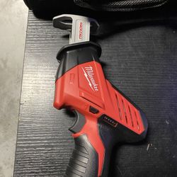 Milwaukee M12 12V Lithium-Ion HACKZALL Cordless Reciprocating Saw (Tool-Only)