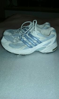 Adidas woman size 8