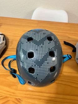 Schwinn Helmet - Blue and Gray