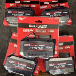 M18 18V Lithium-Ion REDLITHIUM FORGE XC 8.0 Ah Battery Pack
