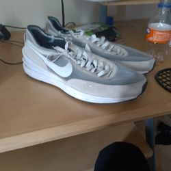 Nike Waffle One