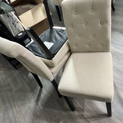 4 Dining Chairs