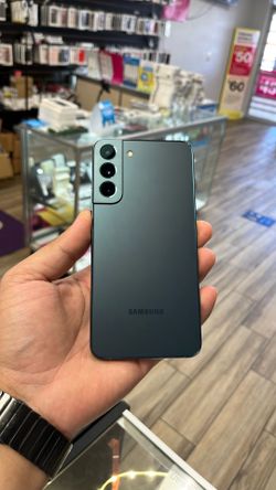 Samsung Galaxy S22+ 5G 128GB Unlocked