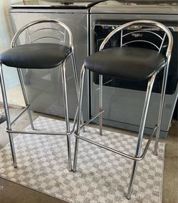 Black Stool Chairs