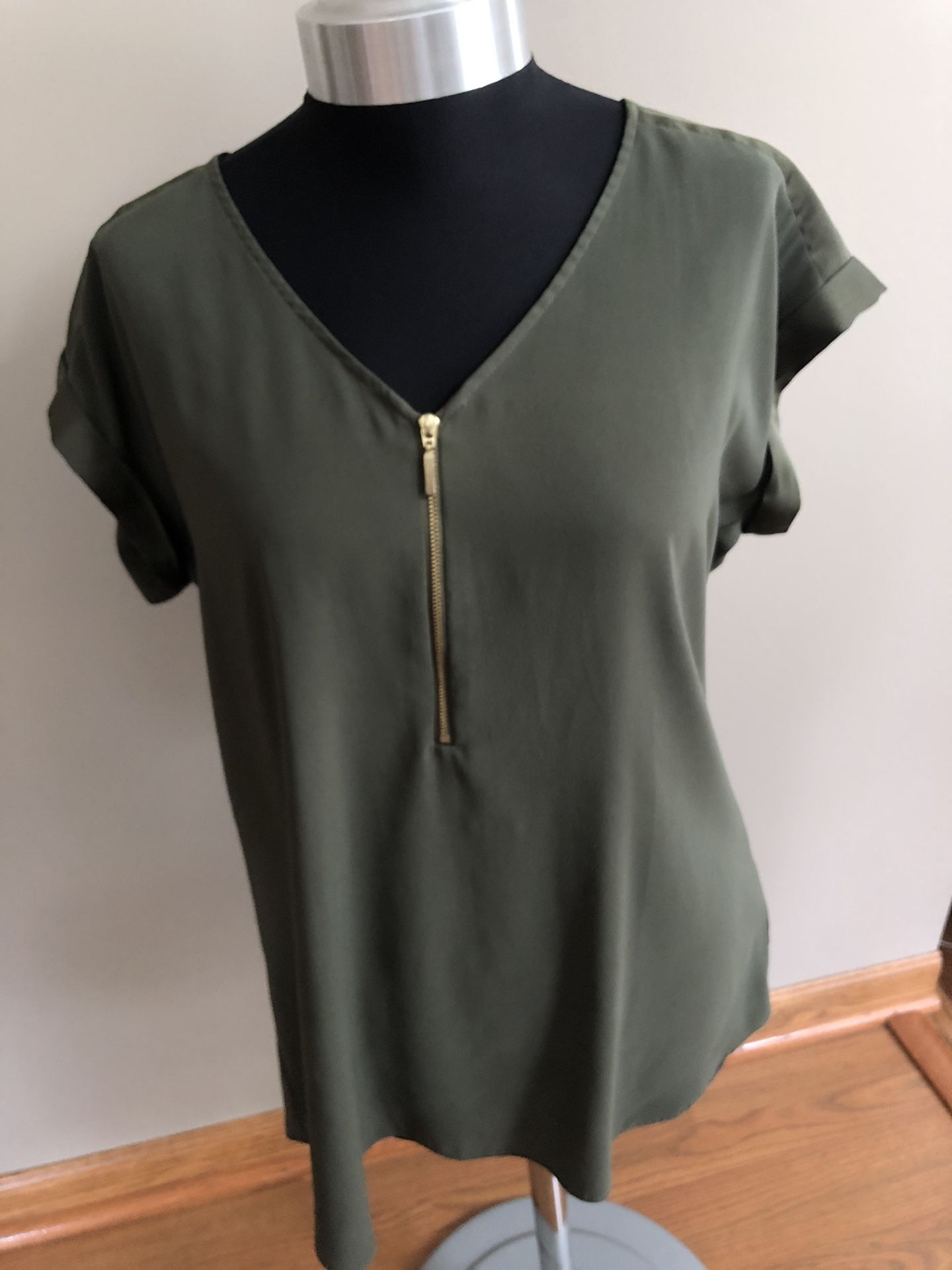 Women’s blouse size large from express