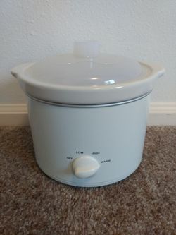 Crock-Pot Slow Cooker (NEW)