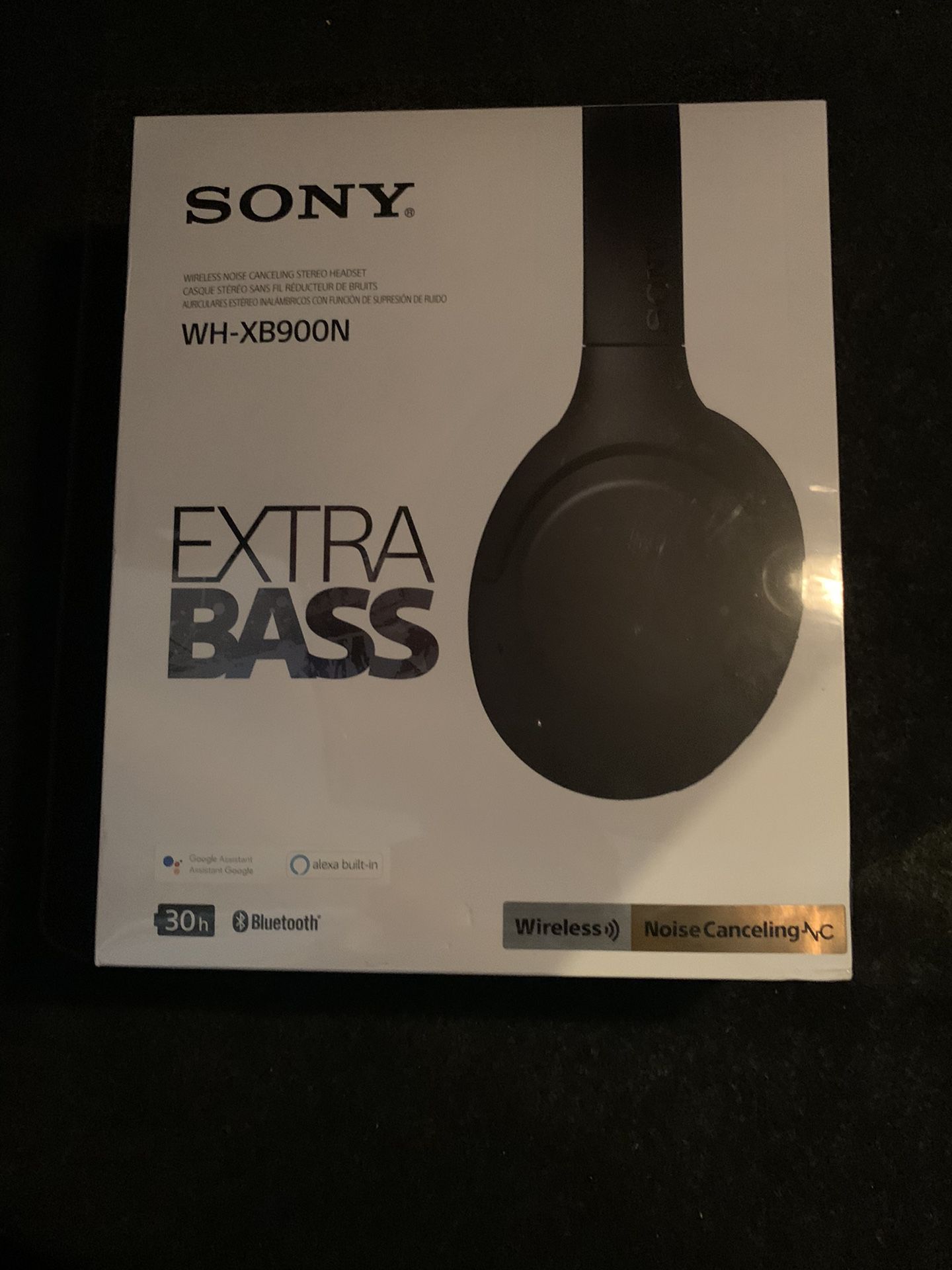 Sony Bluetooth headphones extra bass wh-xb900n