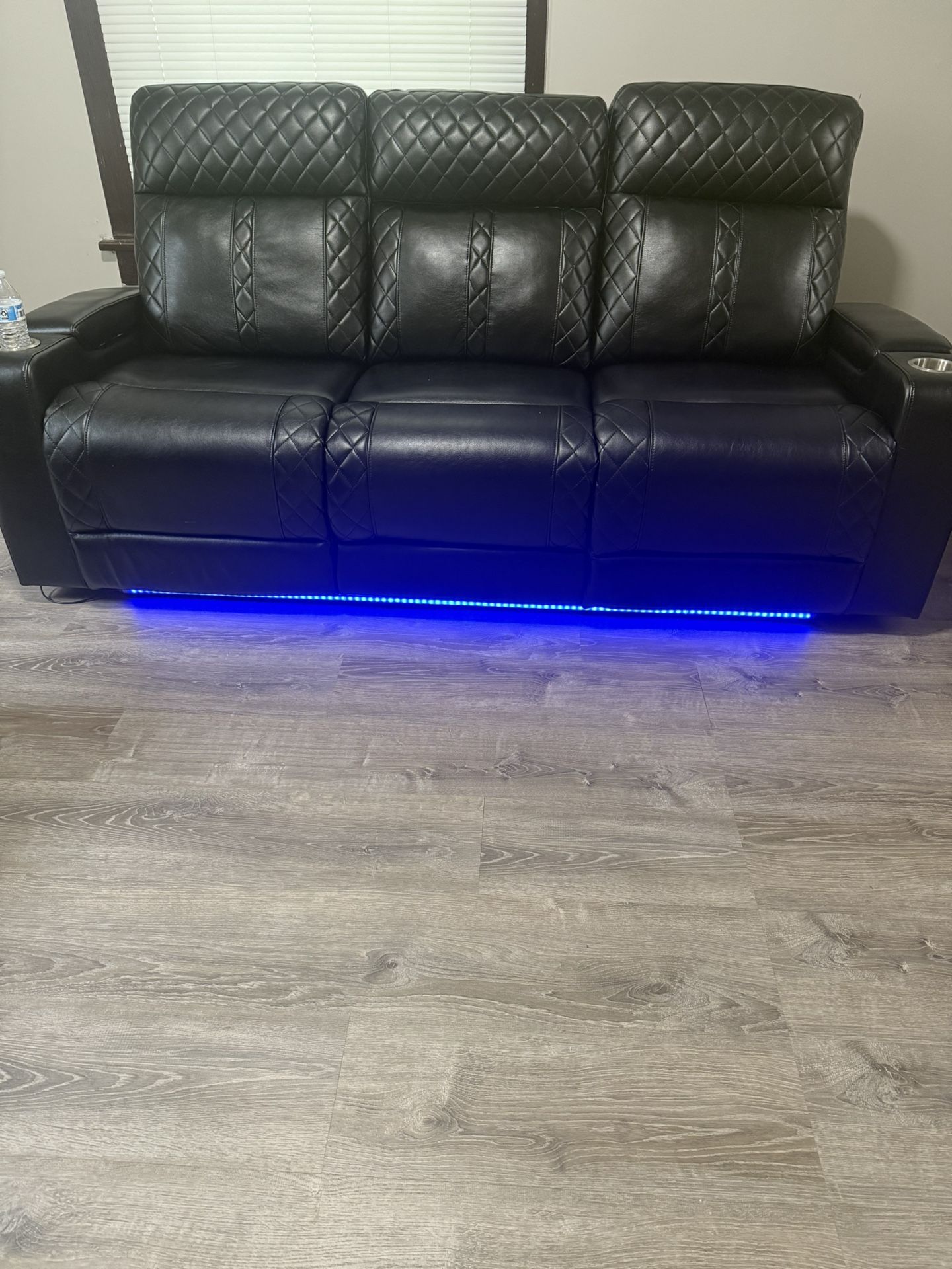 Couch And Love Seat Reclining Set
