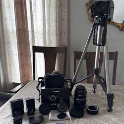 Canon EOS R50 Mirrorless Camera Kit w/ Lenses, Tripod, Extra Batteries & Accessories