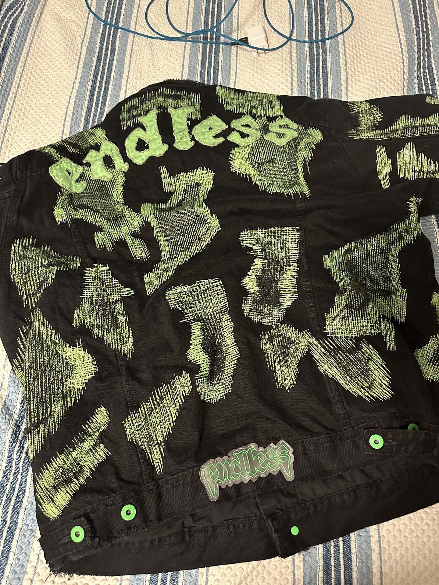 ENDLESS DENIM JACKET