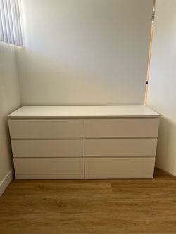 Malm Ikea Dresser 6 Cabinet