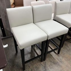 Elijah Counter Stool ( Set of 2)（missing support bar on one of stool)