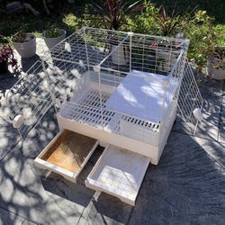 Bunny Cage Indoor Rabbit Hutch with Pull Out Tray Rabbit, Guinea Pig, Chinchillas, and Small Animal Cage