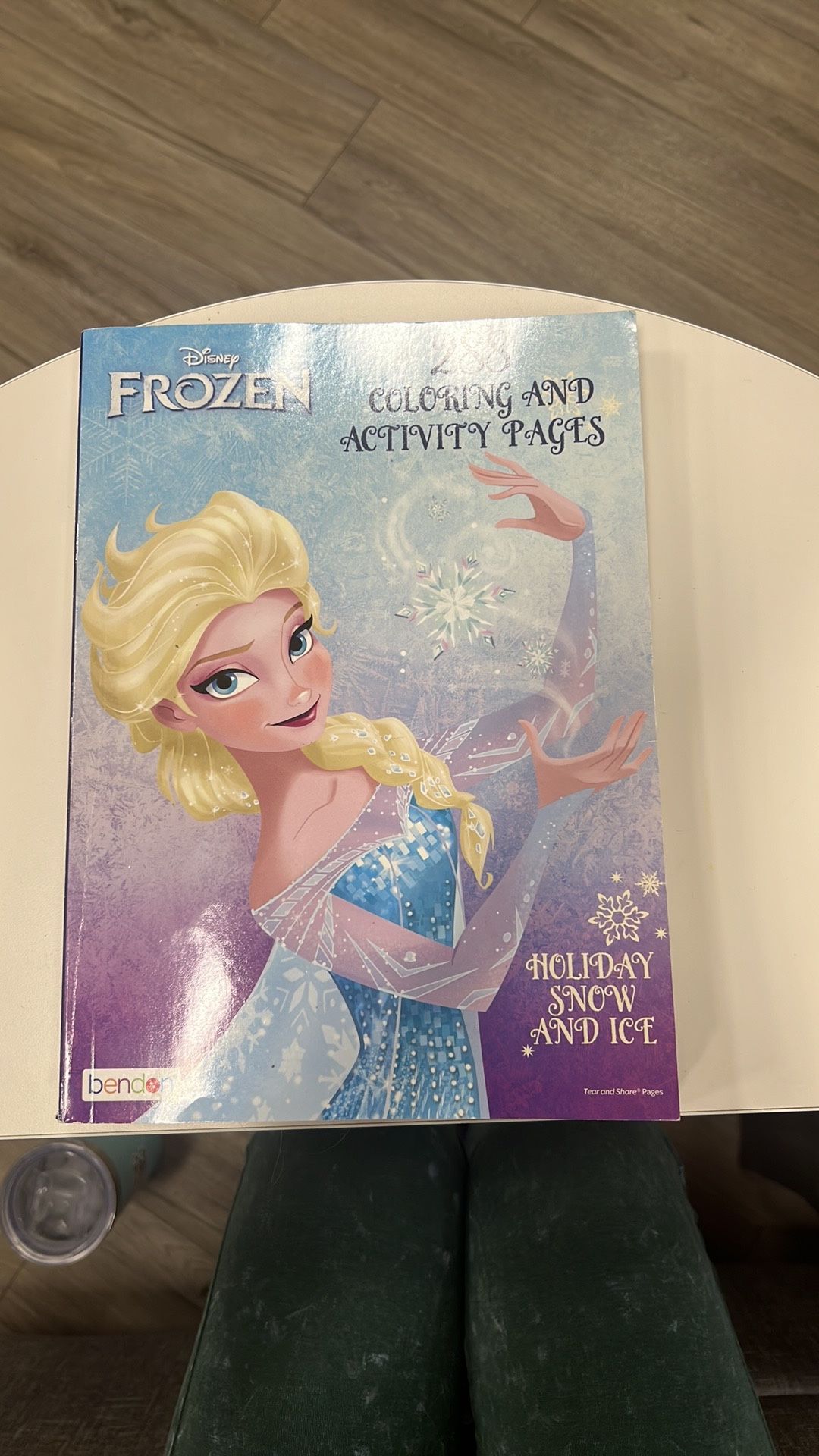 Disney frozen 288 coloring and activity pages holiday snow and ice tear & share pages. 17 of 288 pages have been colored on
