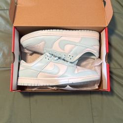 Nike Dunk Low Retro 