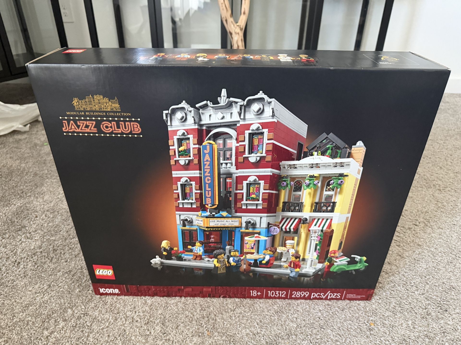 Lego icons 10312 Jazz Club brand new/sealed.