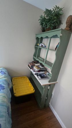 Green Bookcase