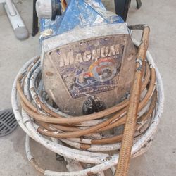 Spray Paint Machine It Still Works JUST OLD AND DUSTY BUT WORKS 