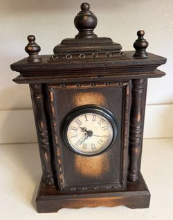 Vintage Wooden Mantel Clock Quartz 13” Tall