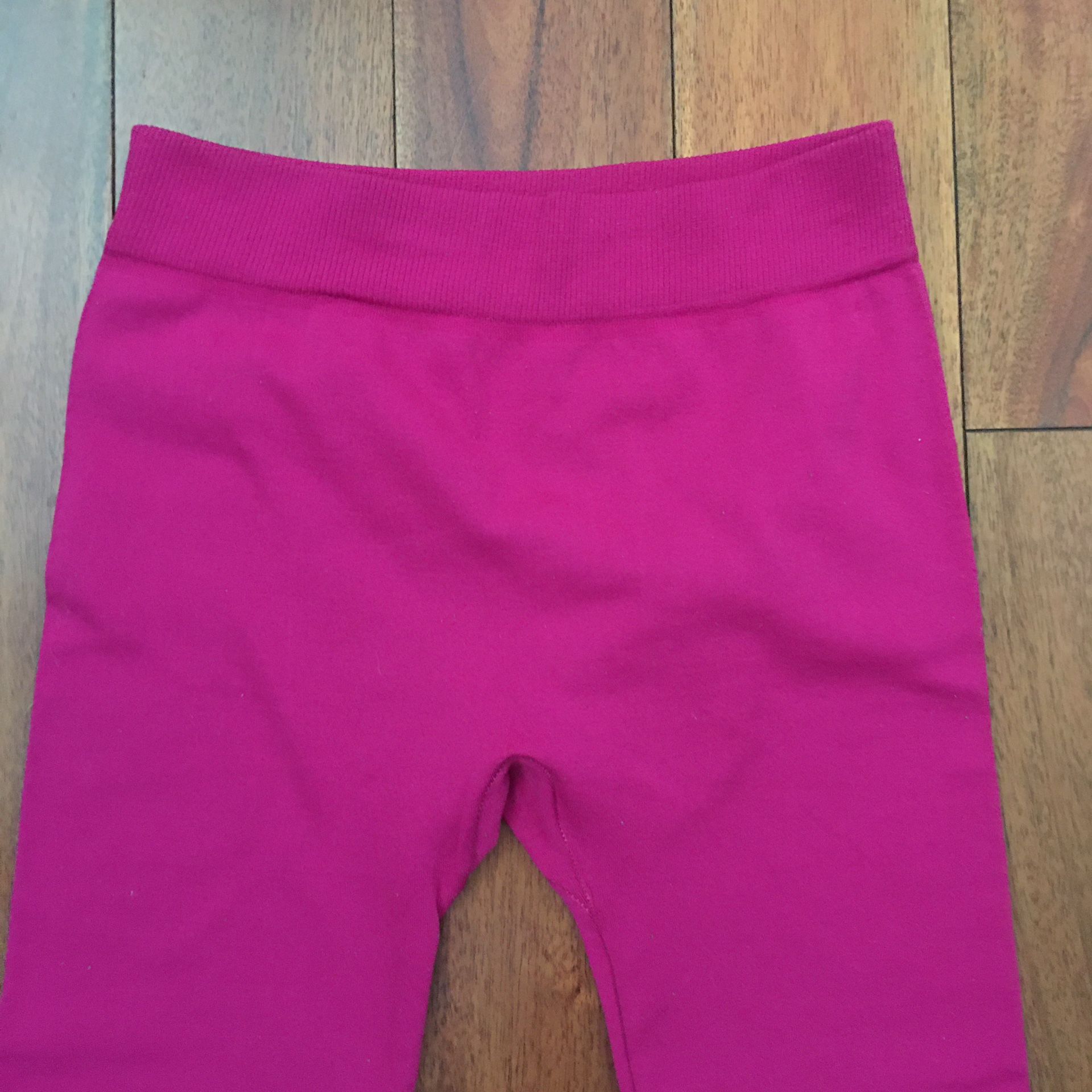 Women’s leggings, small
