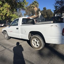1998 Dodge Dakota