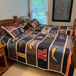 Stanley Young American Solid Oak Bunk Bed Bedroom Set: Two Twin Beds, Dresser, Nightstand, Desk with Hutch