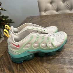 Nike Air Vapormax Plus