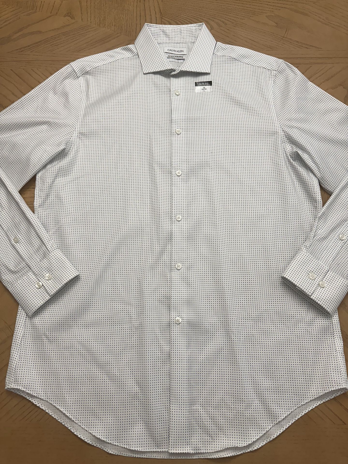 Calvin Klein Infinite Non-Iron Slim Fit Stretch White/Blue  Dress Shirt  Size Large 16 32/33