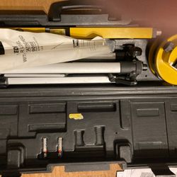     Center  Model 90980 16” Laser Level