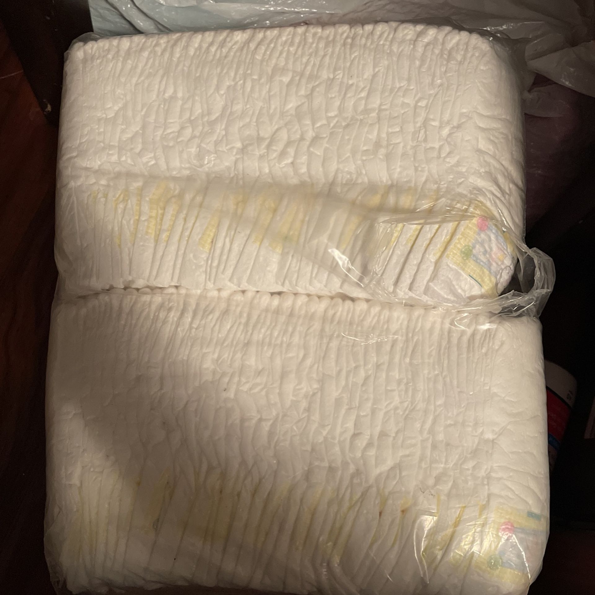 Size 2 diapers pampers Brand