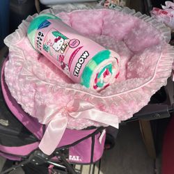 Pink Dog Bed and Stroller Bakersfield Located By Stockdale High School