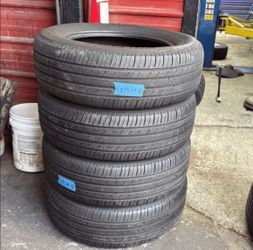 235 65 18 Michelin Set of 4