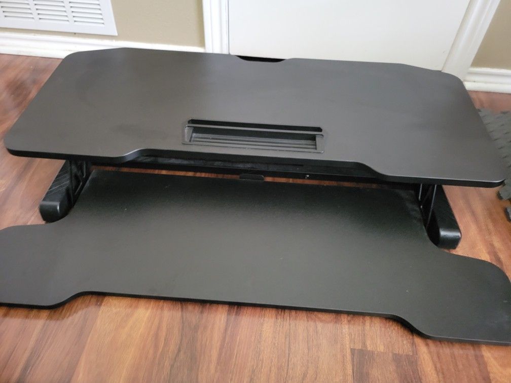 Adjustable Standing Desk