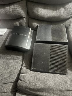 Playstation 3 & 2 Xbox Ones (2013)