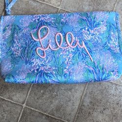 Lilly Pulitzer Sport Pouch