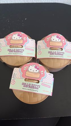 Hello Kitty and Friends Mystery Squishy18 Dumpling x3