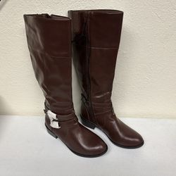 Arizona Boots, Size 11.