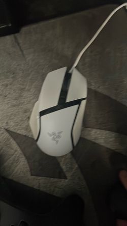 Razor basilk v3