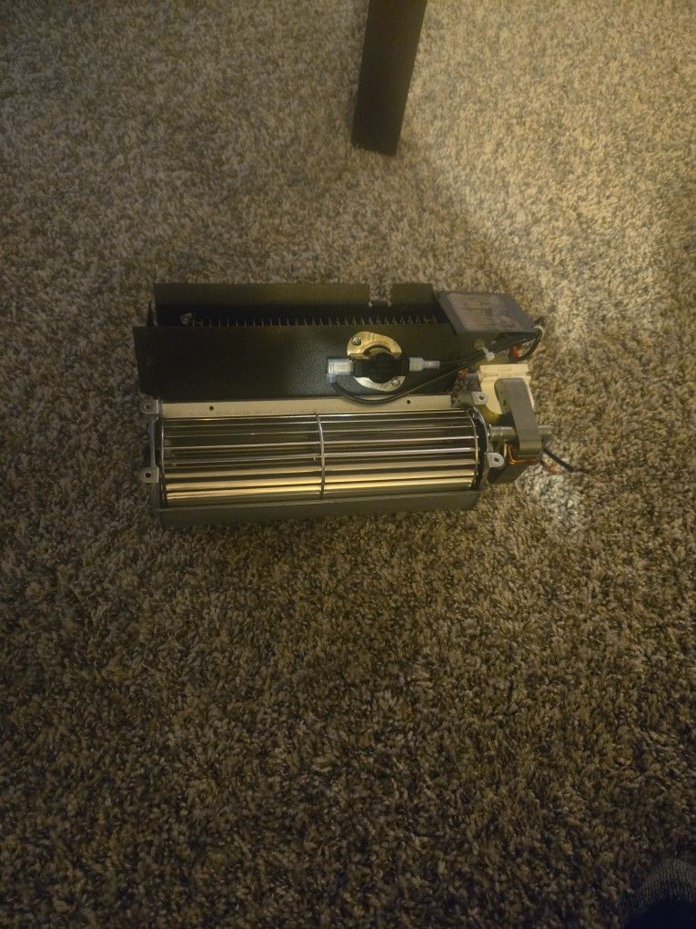 Wall 22 Space Heater