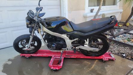 93 Suzuki GS500E motorcycle